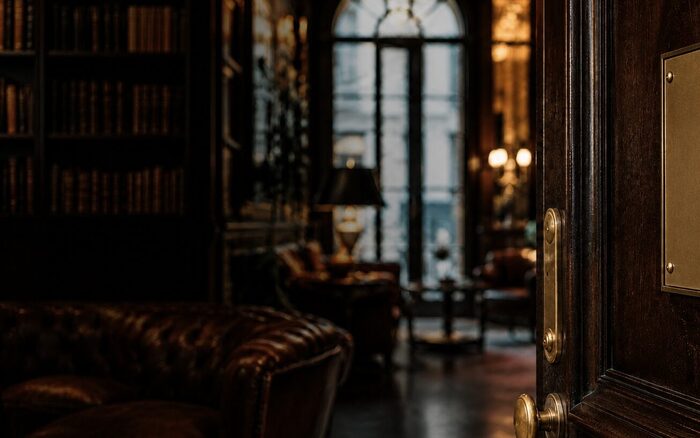From Hospitality Assets to Hospitality Experiences